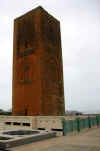 hassan_mosque_9.JPG (47911 bytes)
